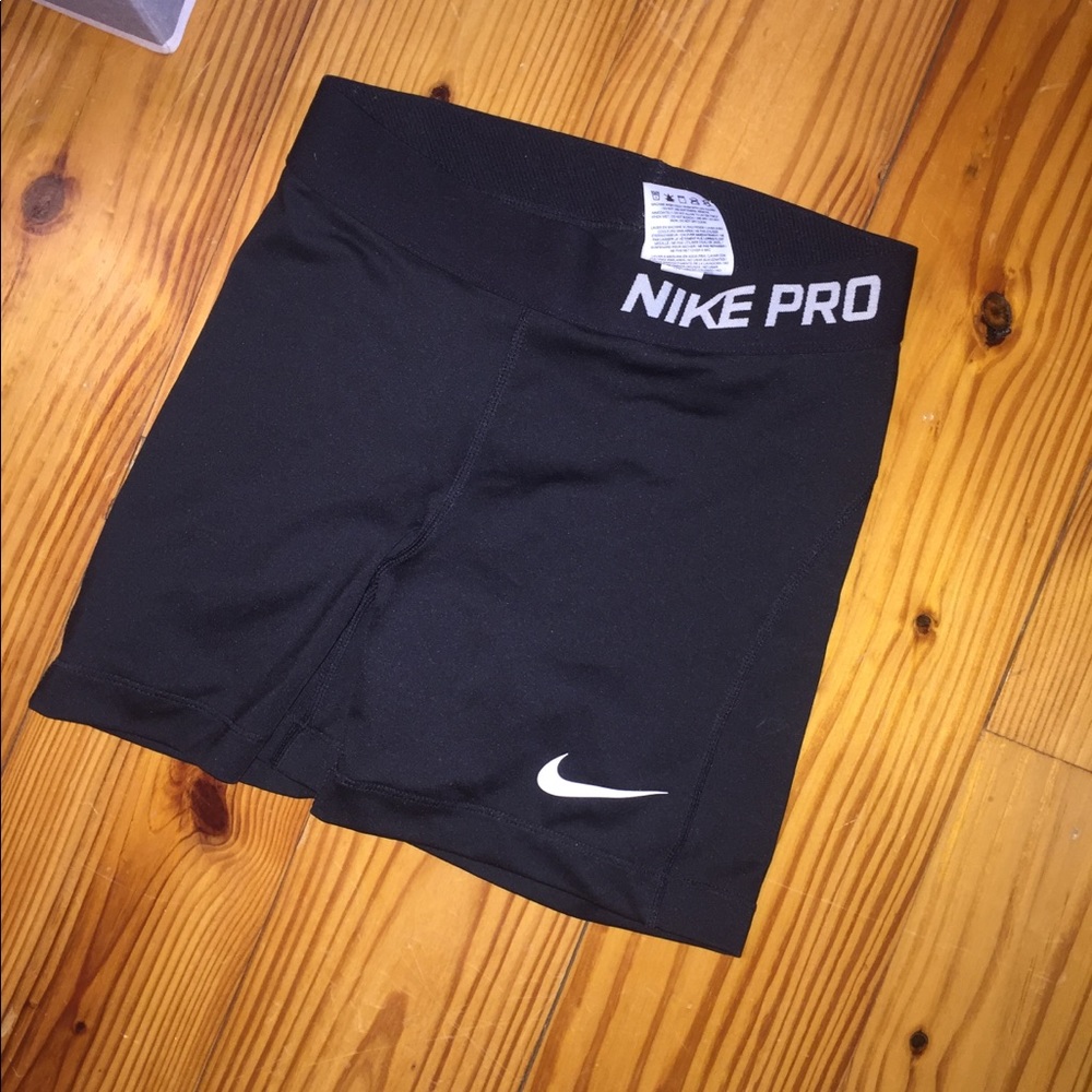 Nike spandex